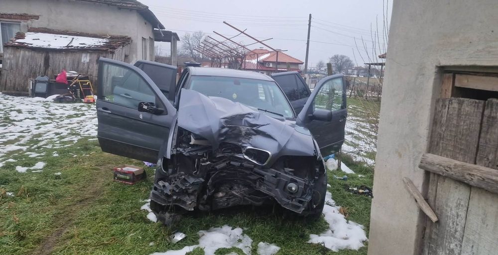 Bmw x5 (на части)