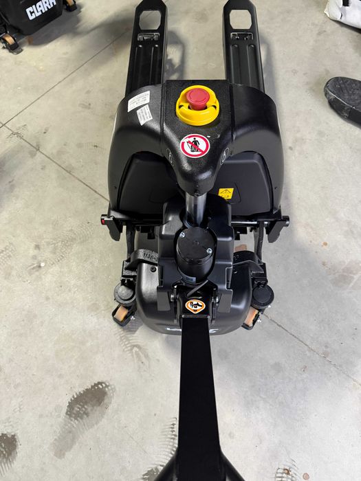 Transpaleta electrica Liza electrica LI-ION 2000KG VALLIFT