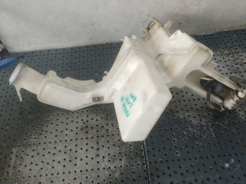 vas strop gel cu pompita  vw passat b6 3c 3c0955453