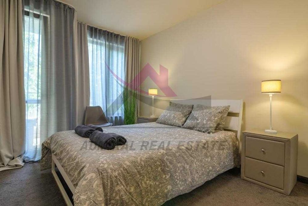 Дава се под наем Тристаен апартамент в Варна, Гръцка махала - 100 кв.м за 1200 € - Снимка #2