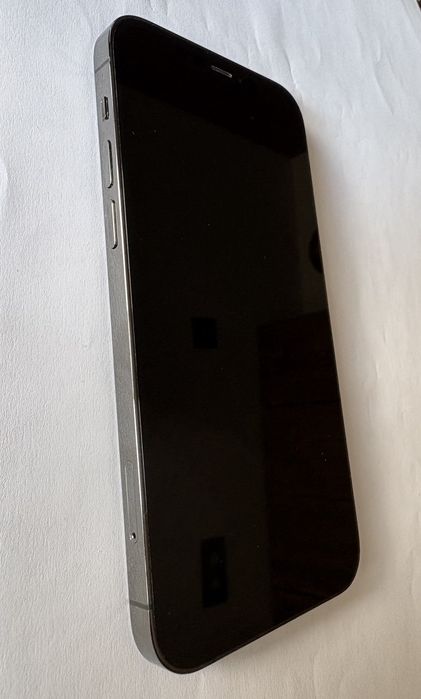 iPhone 12 Pro 256 GB Много запазен