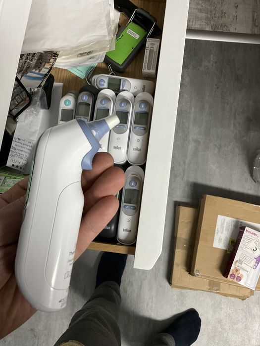 Termometru electronic pentru ureche