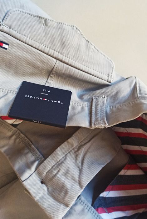 Pantaloni de firma pentru barbati si bluza pentru adolescente