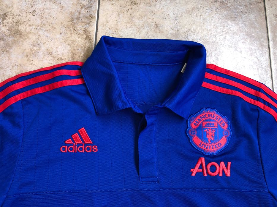 Manchester United футболни тениски M/L