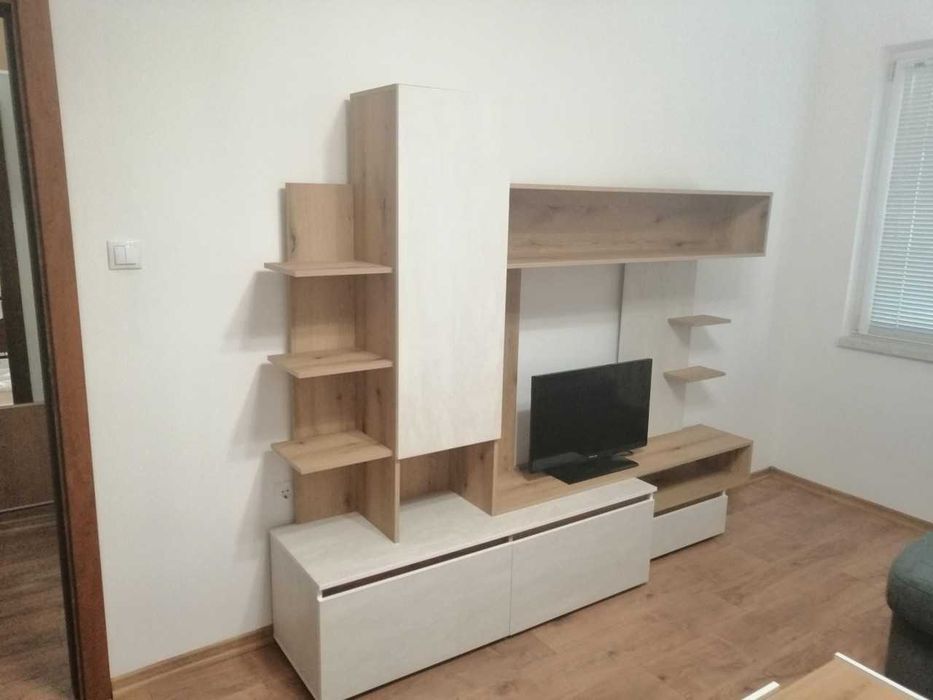 Дава се под наем Двустаен апартамент в Пловдив, Каменица 2 - 55 кв.м за 300 € - Снимка #1