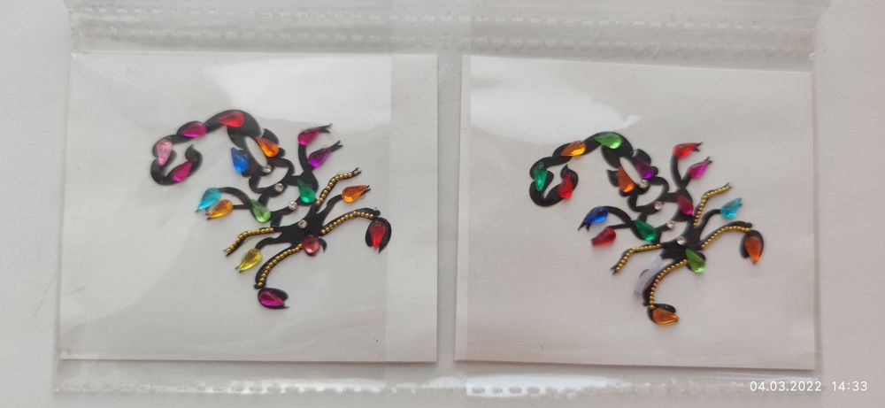 Наклейки 500 тенге шт