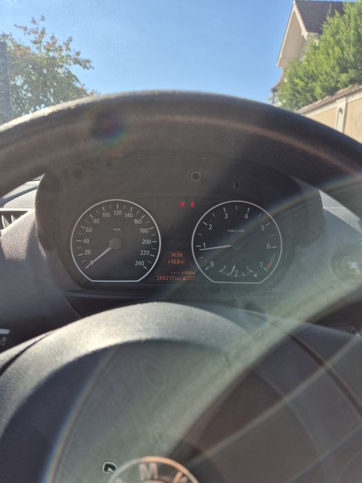 BMW 116i 2005 Manual