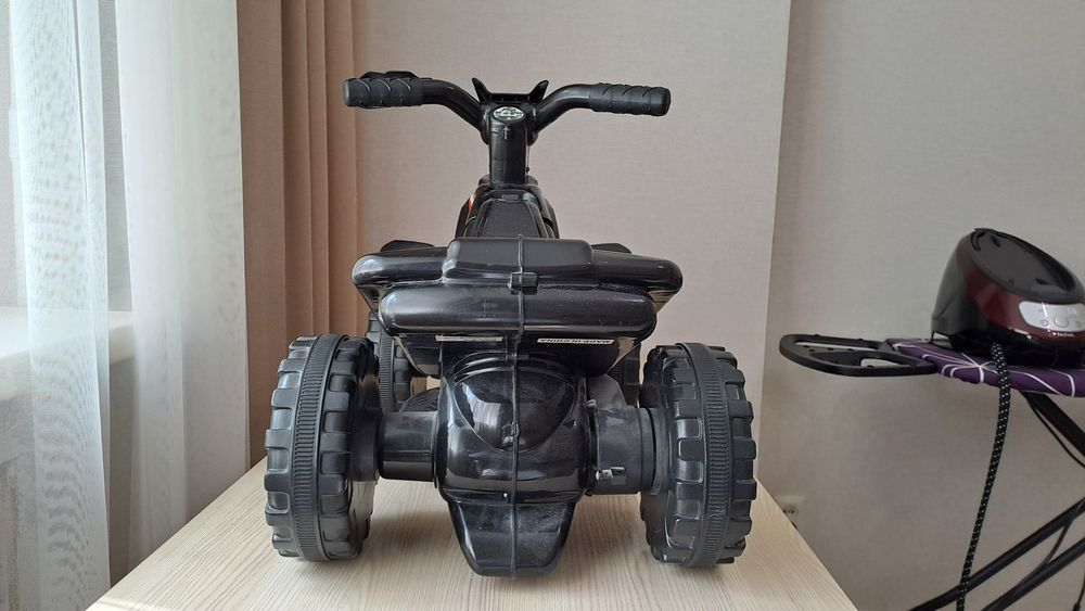 Детский квадроцикл