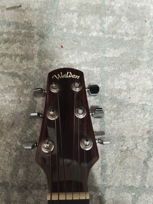 Акустическая гитара Walden