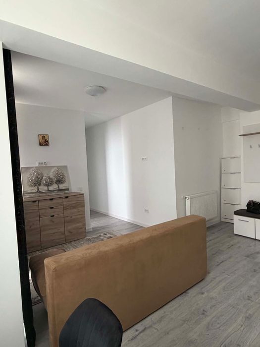 Inchiriez apartament 3 camere visoianu