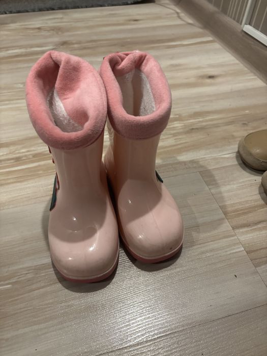 Детская обувь на девочку