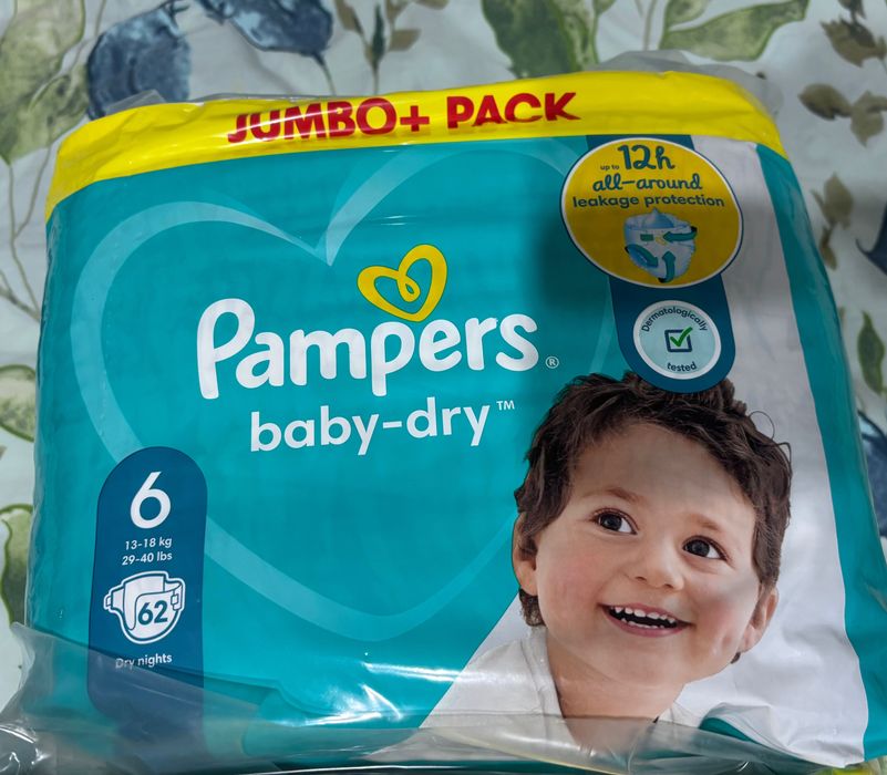 Гащички и памперси на “ Pampers””