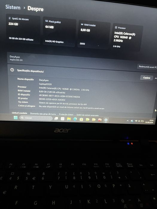 Laptop Acer impecabil