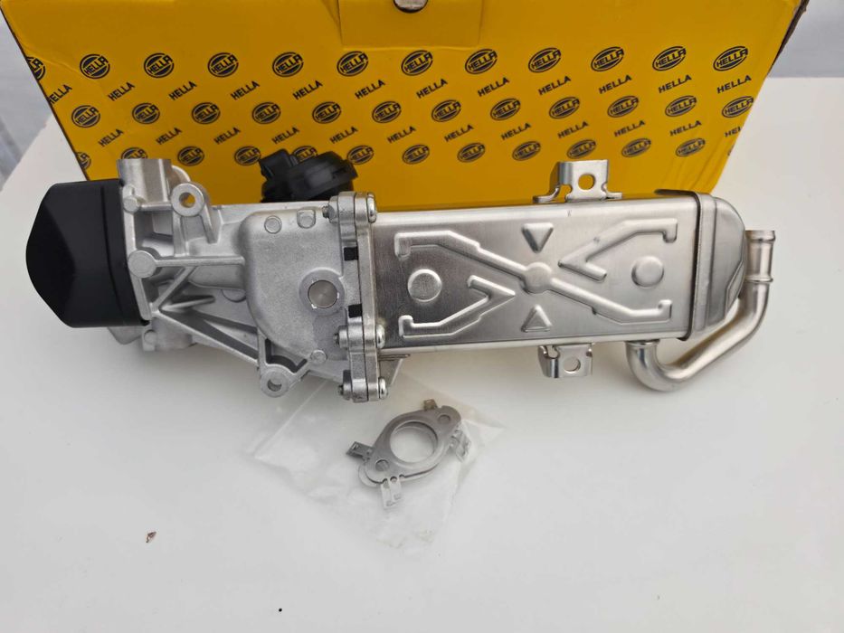 EGR HELLA 6NU 358 167-001 - Electric - 5 pini - cu garnituri si răcitor VW audi skoda seat