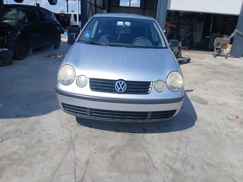 Volkswagen Polo (9N) [Fabr 2001-2008]