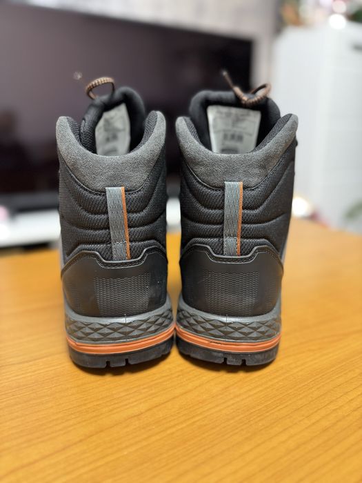 Vand Bocanci Ghete Cizme Iarna Zapada Impermeabili NOI marimea 45