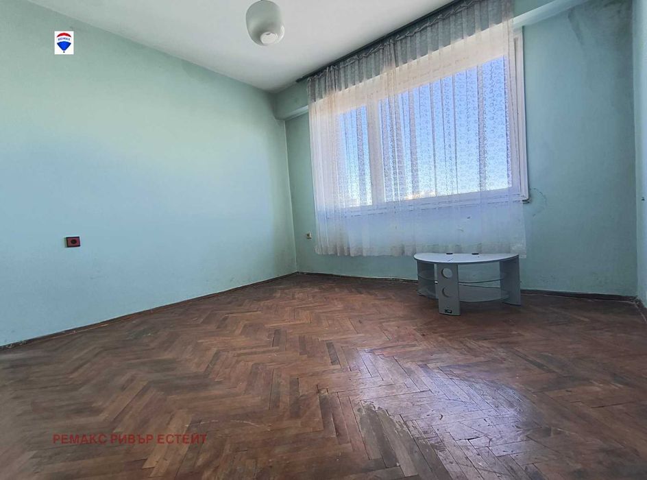 Продава се Двустаен апартамент в Русе, Родина 2 - 61 кв.м за 1032 €/кв.м - Снимка #4
