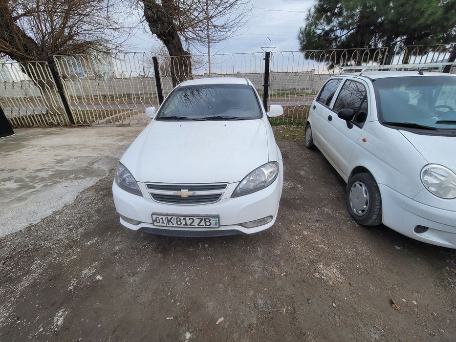 Продаётся авто jentra