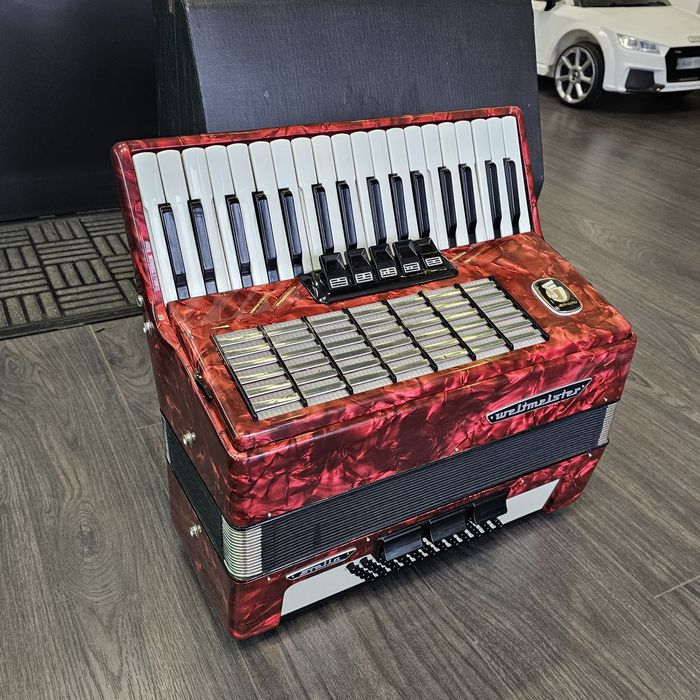 Amanet F28: Acordeon Weltmeister Stella 60 basi (P)