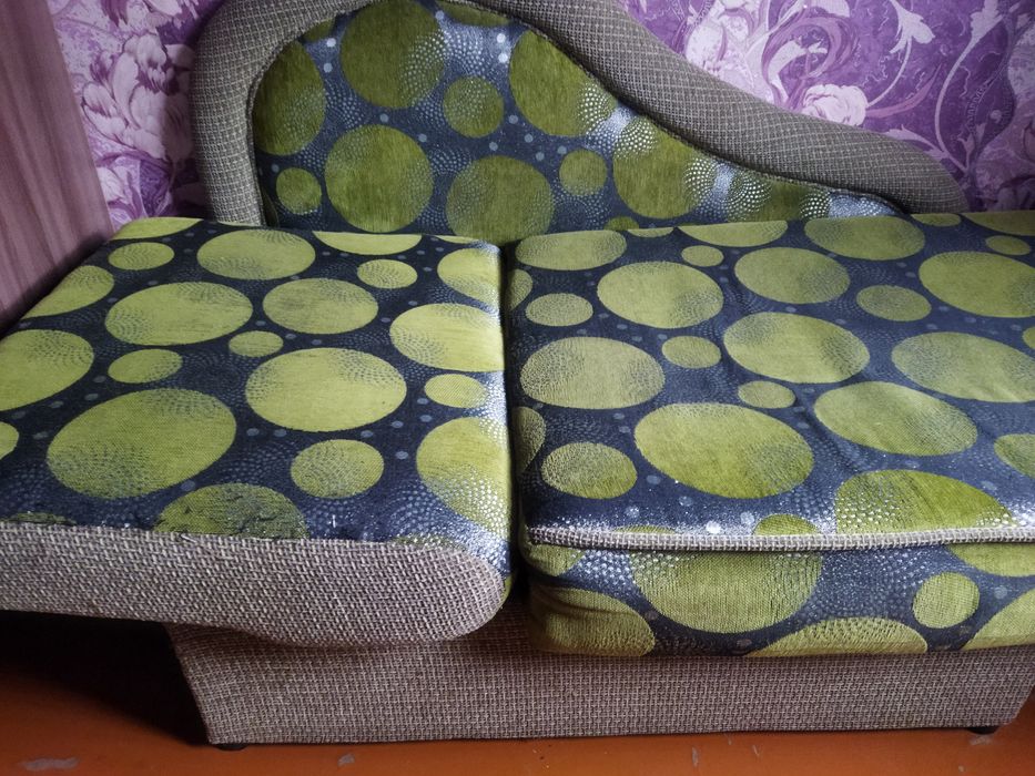 Продам мини диван