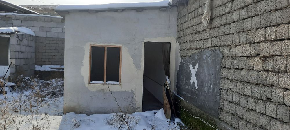 15.8 sotok turar joy