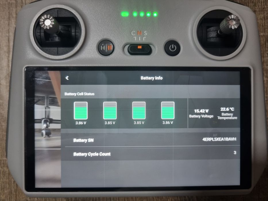 3 acumulatori Dji Mavic 3 plus hub incarcare 65W