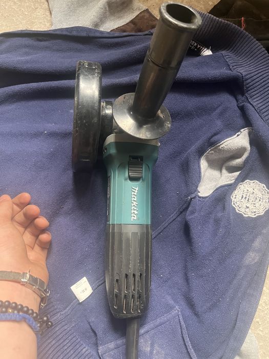 Vand flex Makita GA5030R