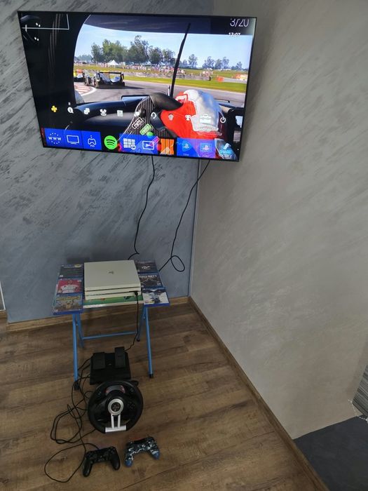 PlayStation 4 Pro 2 tb