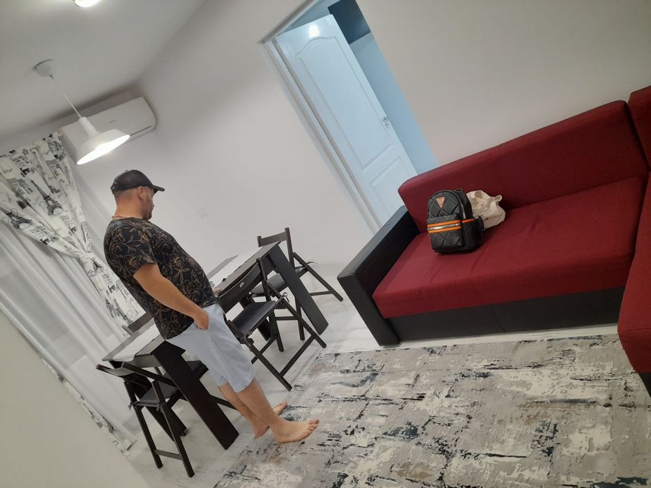 Vand apartament 2 camere in Gaesti