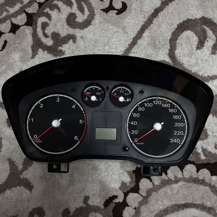 Ceas Bord Ford Focus 2