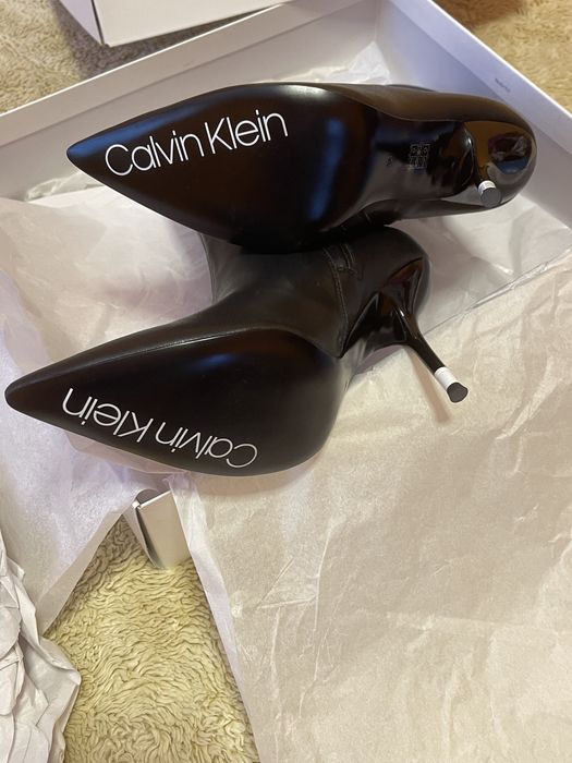 Calvin Klein Черни Боти н.38