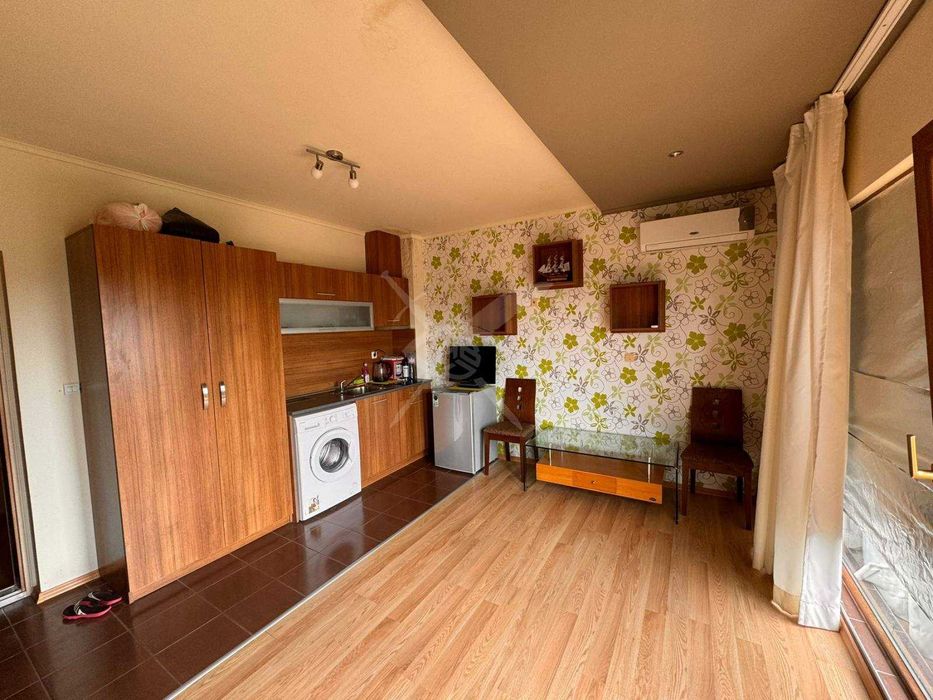 Продава се Едностаен апартамент в к.к. Слънчев бряг - 37 кв.м за 1136 €/кв.м - Снимка #2