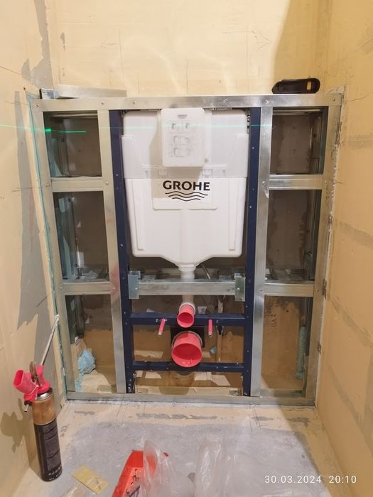 Опытный сантехник