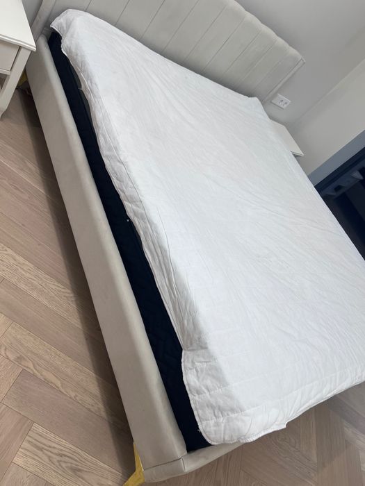 Продам двухспальную кровать