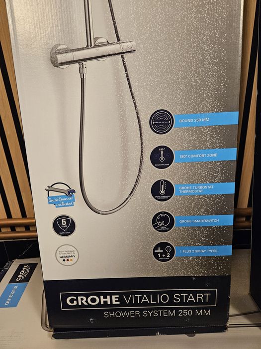 Grohe Vitalio Start Shower System 250 MM