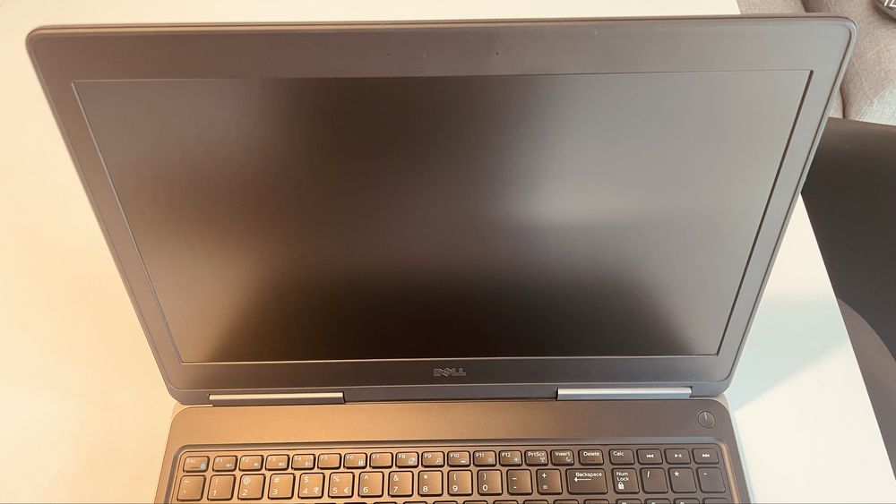 Dell Precision 7520