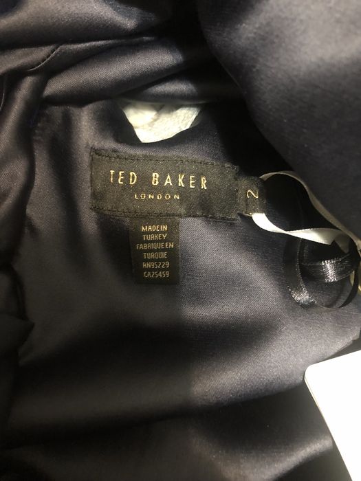 Платье новое