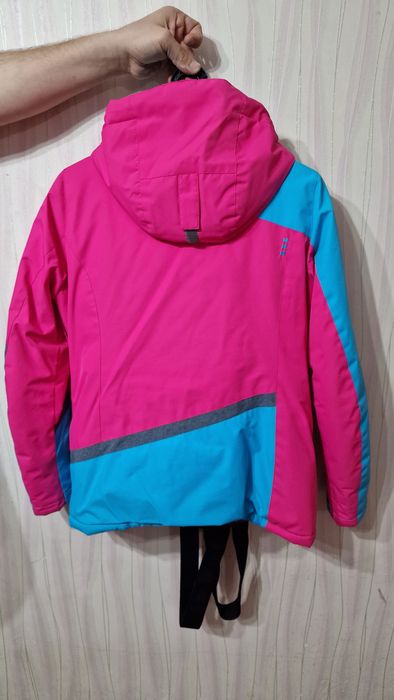 Продам костюм 48рр