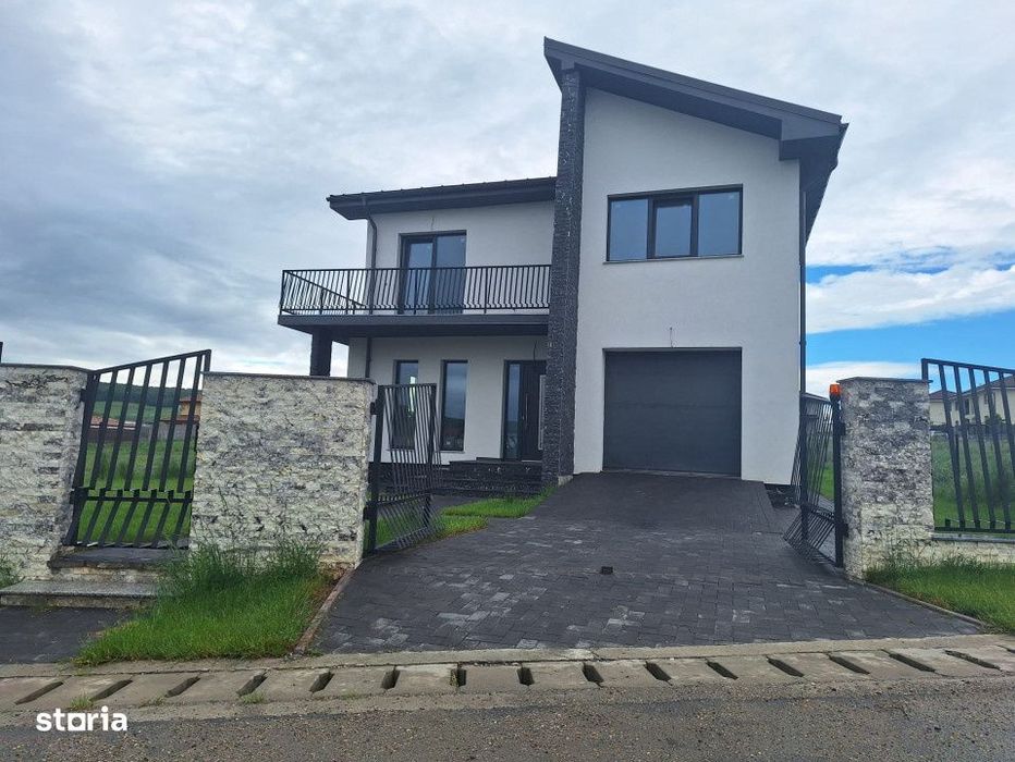 Casa deosebita, Chinteni, 716mp teren, 230mp utili