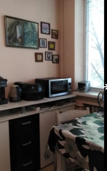 Обзаведена стая до МОЛ Сердика, за момиче