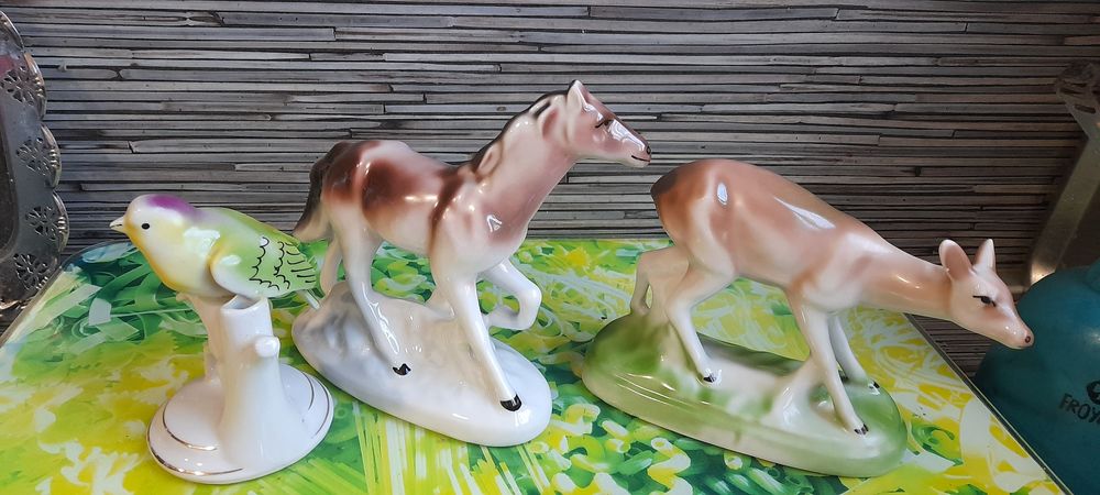 Изида ретро стара българска порцеланова фигура фигури