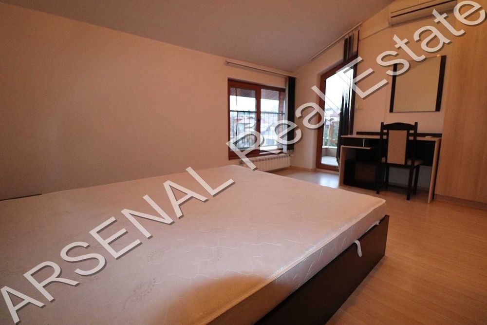 Дава се под наем Тристаен апартамент в София, в.з. Киноцентъра - 120 кв.м за 950 € - Снимка #2