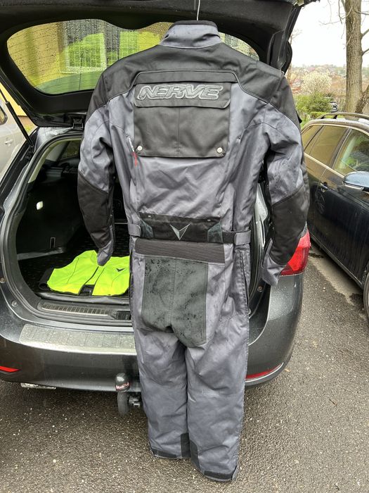 Echipament moto Combinezon profesional Nerve