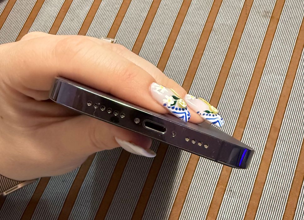 iPhone 14 pro max deep purple