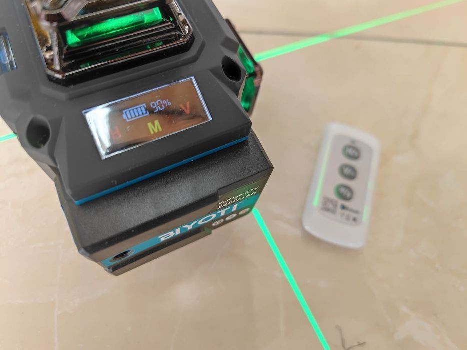 Лазерный уровень нивелир 4Д профессиональный