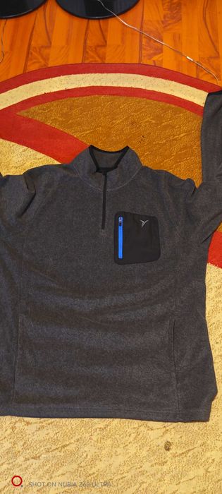 Vând bluze polar și termice L-xl