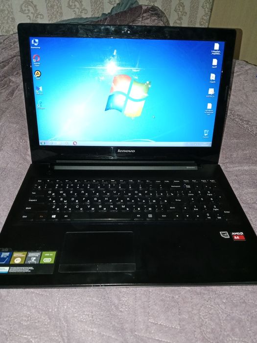 Ноутбук lenovo продам