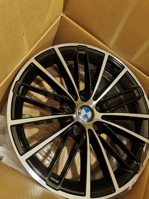 Vand jante de aliaj pentru bmw pe 18 model Exclusive