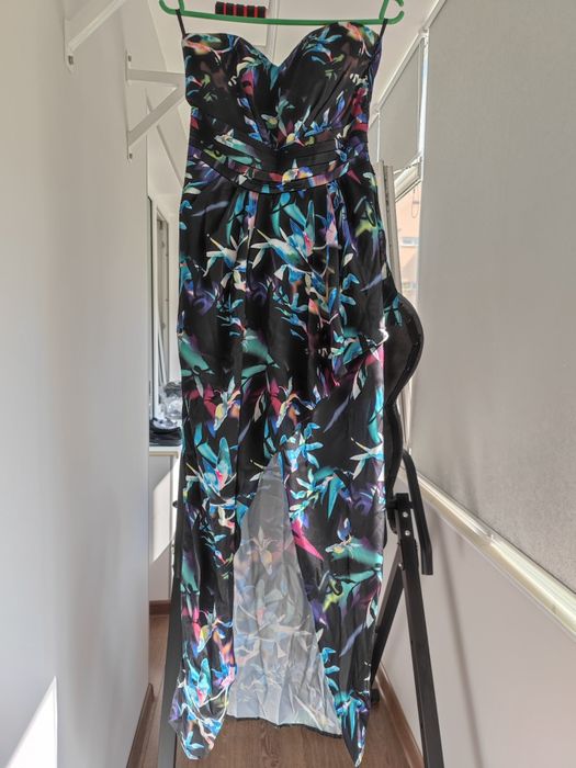 Нарядные платья, размер 42-44