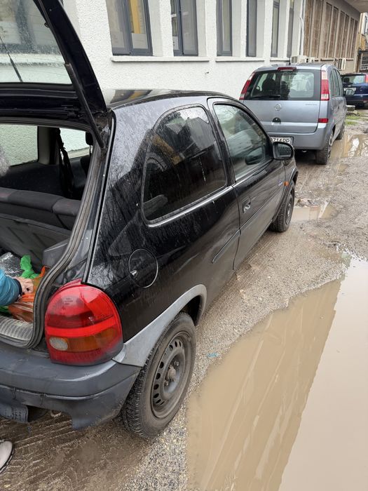 Опел Корса 1.1 бензин